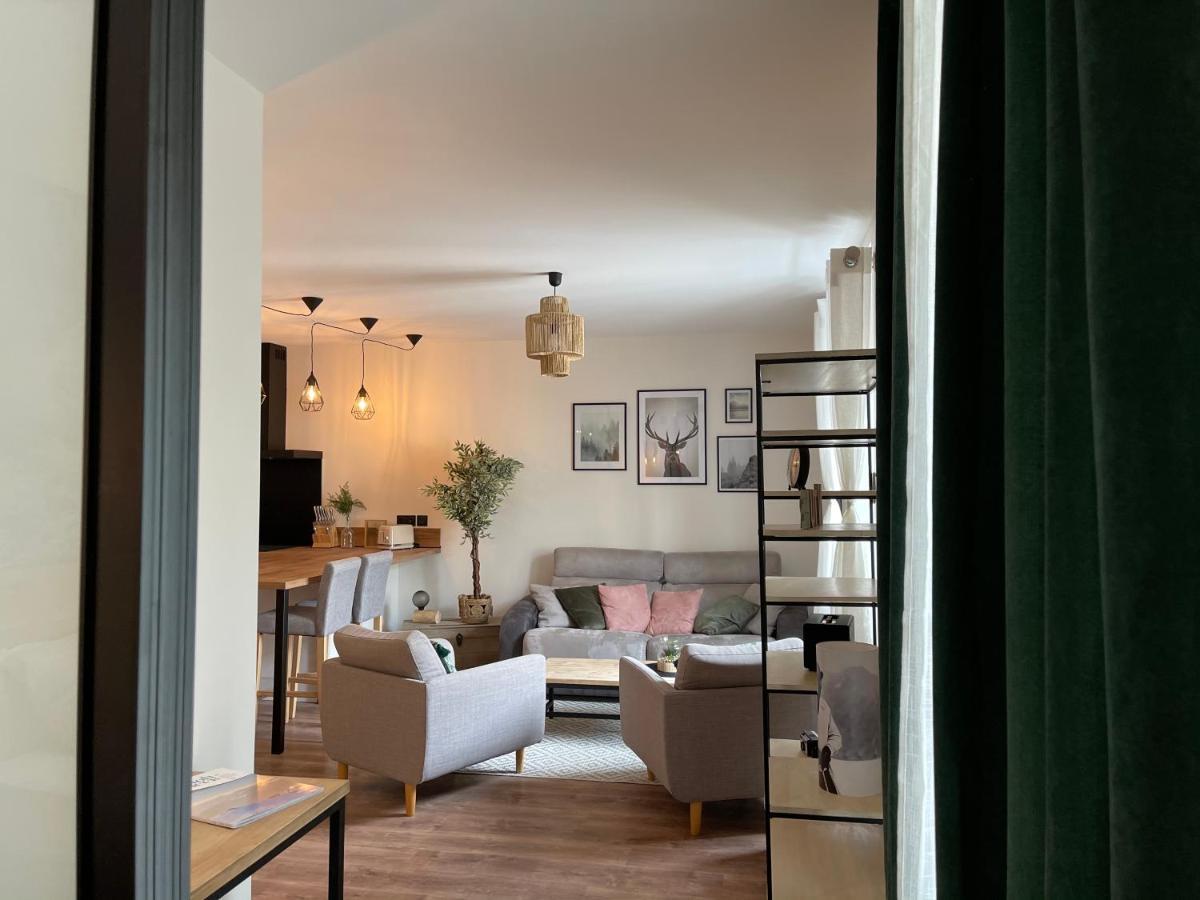 Appartement Tout Confort Haut De Gamme En Plein Centre Ville Gerardmer Exterior photo